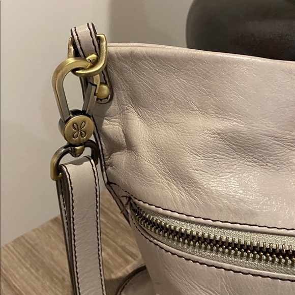 HOBO - Picture 4 of 12